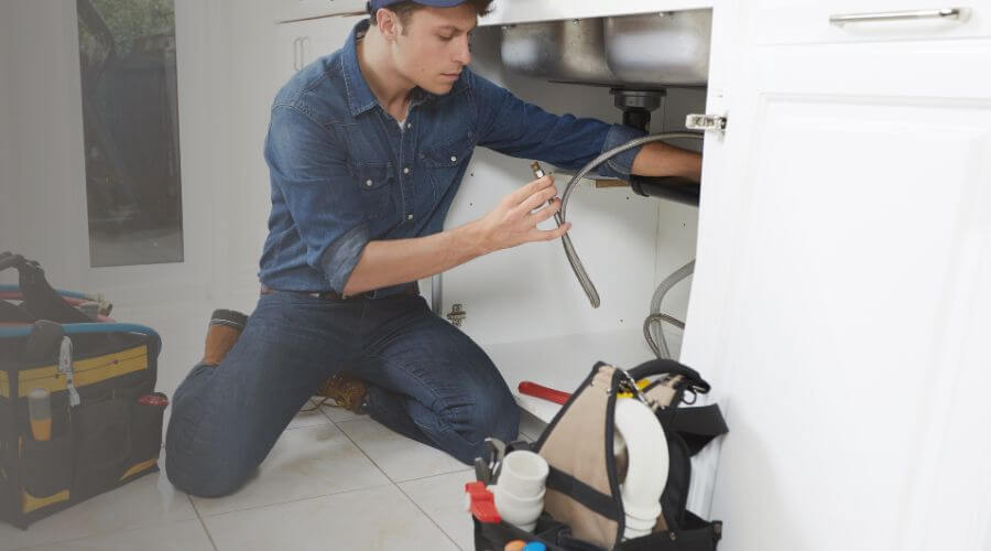Expert burst pipe repair services in Deerfield, MO